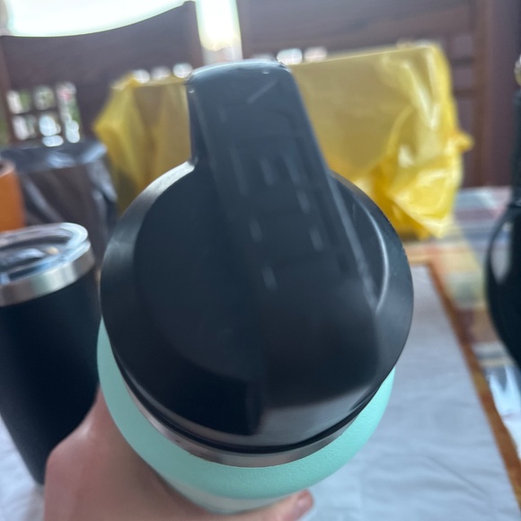 Yeti bundle - Picture 3 of 4